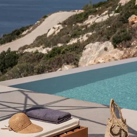 Limnionas Infinity Cave Villa *